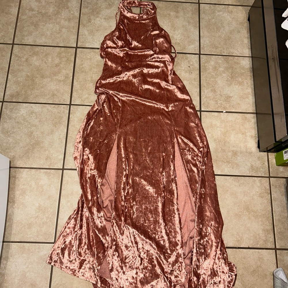 Rosegold crushed velvet dresz with halter top Large
